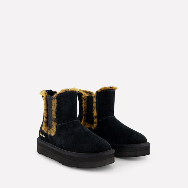Ariel Suede