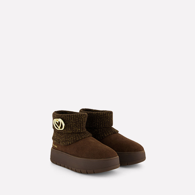 Ariel Suede